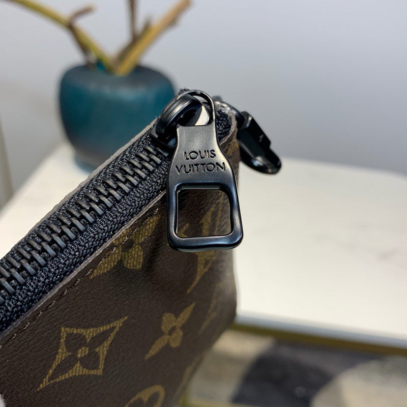 I W Fashion Lu-Vi bags - 11111