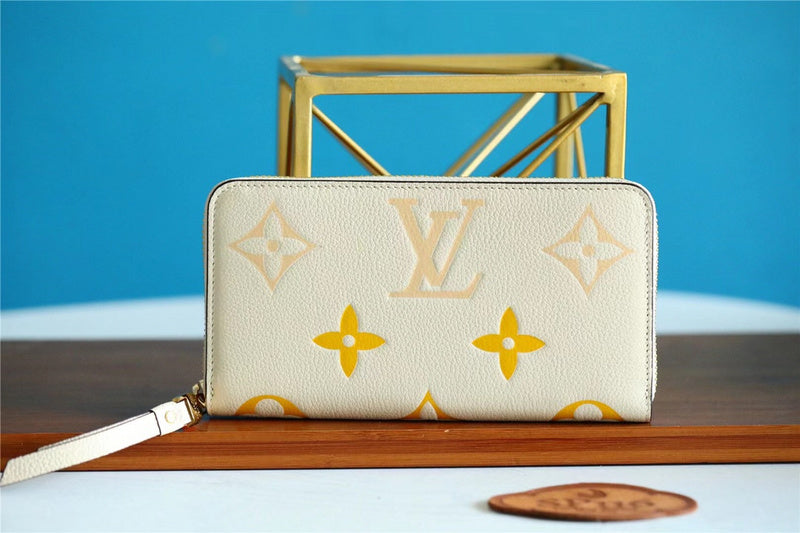I W Fashion Lu-Vi bags - 8946