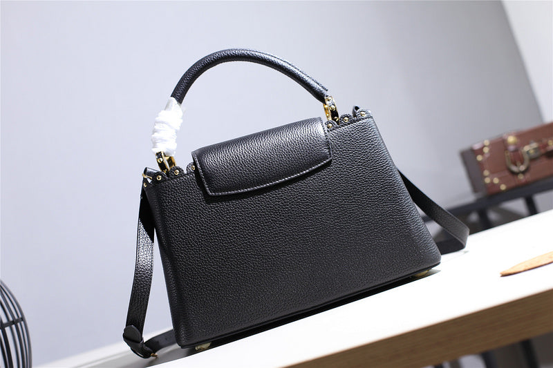 I W Fashion Lu-Vi bags - 8388