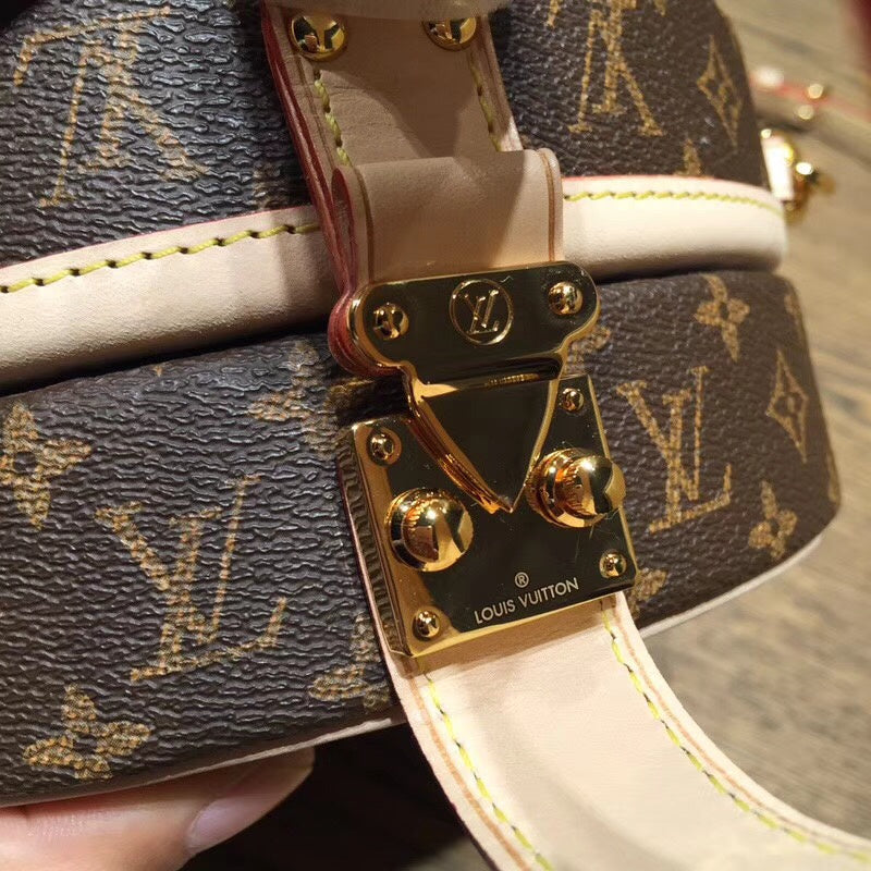 I W Fashion Lu-Vi bags - 17911