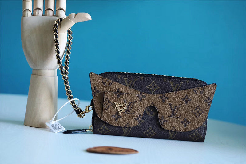 I W Fashion Lu-Vi bags - 9300