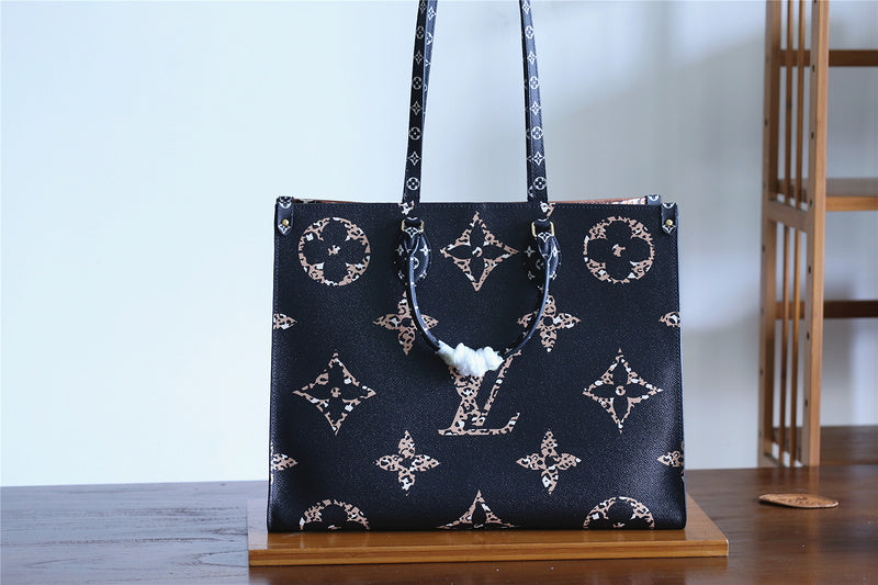 I W Fashion Lu-Vi bags - 8671