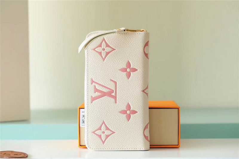 I W Fashion Lu-Vi bags - 8783