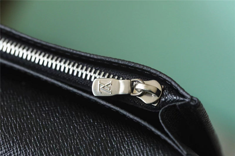I W Fashion Lu-Vi bags - 10624