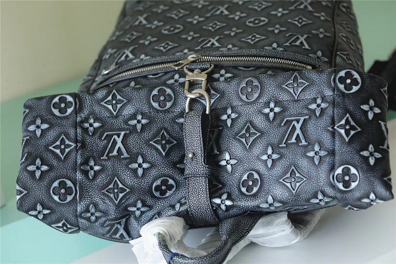 I W Fashion Lu-Vi bags - 9590
