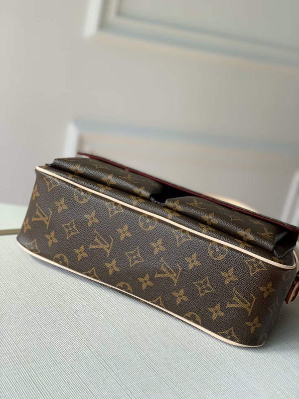 I W Fashion Lu-Vi bags - 17727
