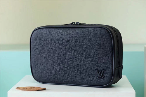 I W Fashion Lu-Vi bags - 10680