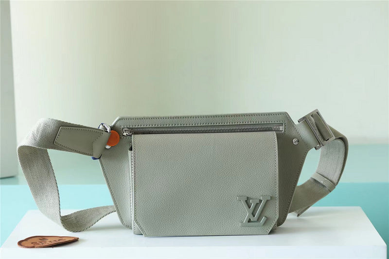 I W Fashion Lu-Vi bags - 9983