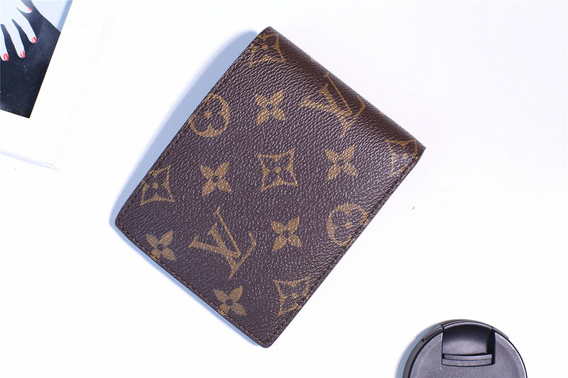 I W Fashion Lu-Vi bags - 11131