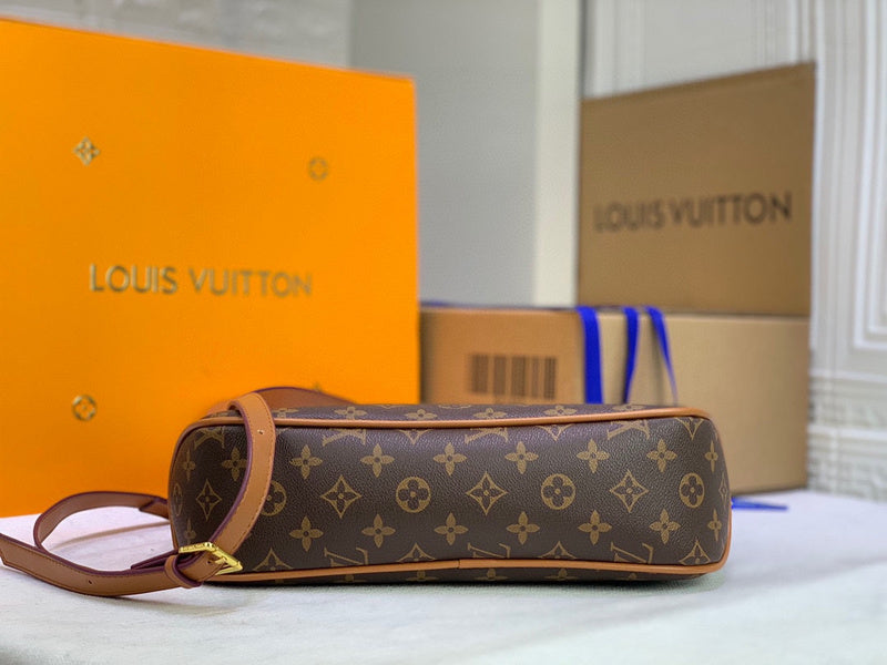 I W Fashion Lu-Vi bags - 17495