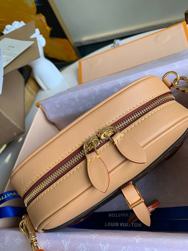 I W Fashion Lu-Vi bags - 17791