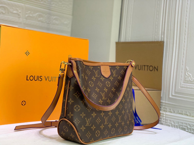 I W Fashion Lu-Vi bags - 17495