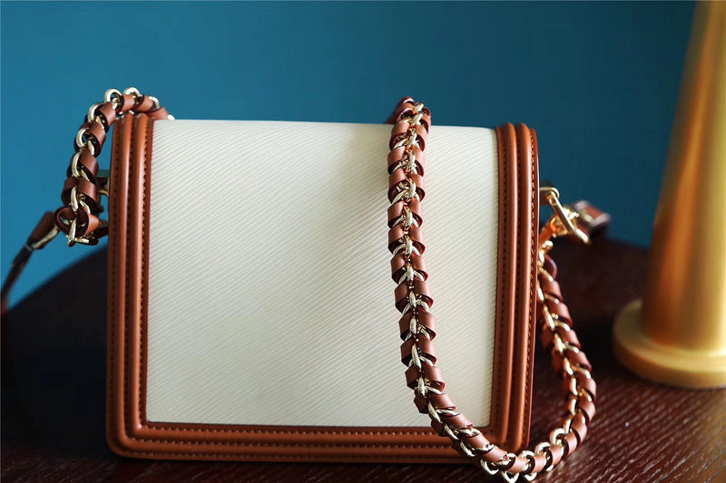 I W Fashion Lu-Vi bags - 8126