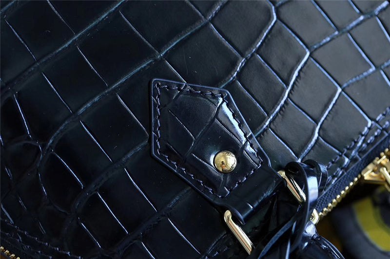 I W Fashion Lu-Vi bags - 8288