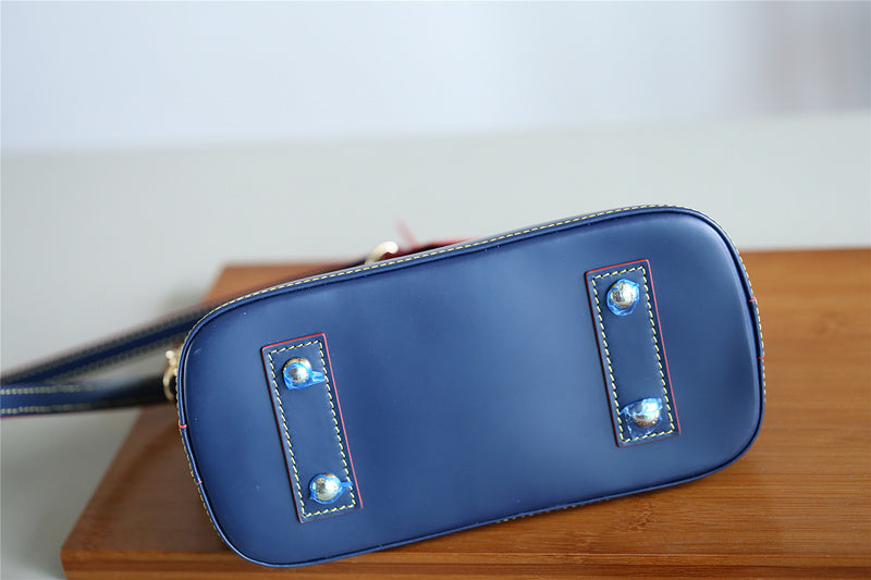 I W Fashion Lu-Vi bags - 8294