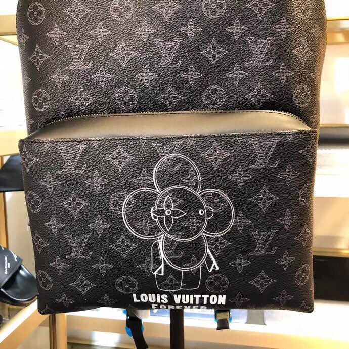 I W Fashion Lu-Vi bags - 17892