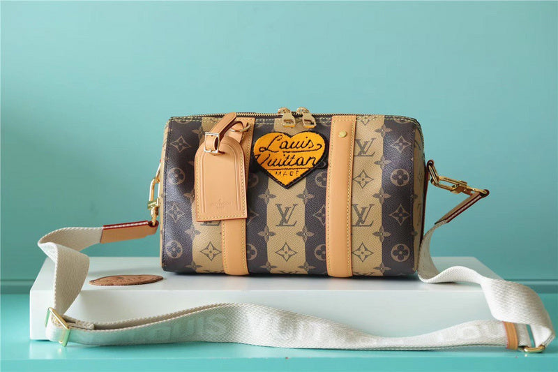 I W Fashion Lu-Vi bags - 11229