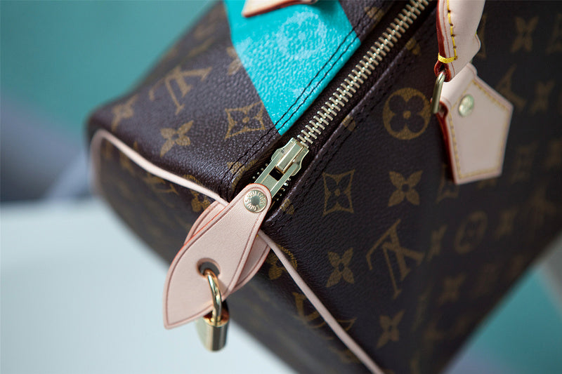 I W Fashion Lu-Vi bags - 8173