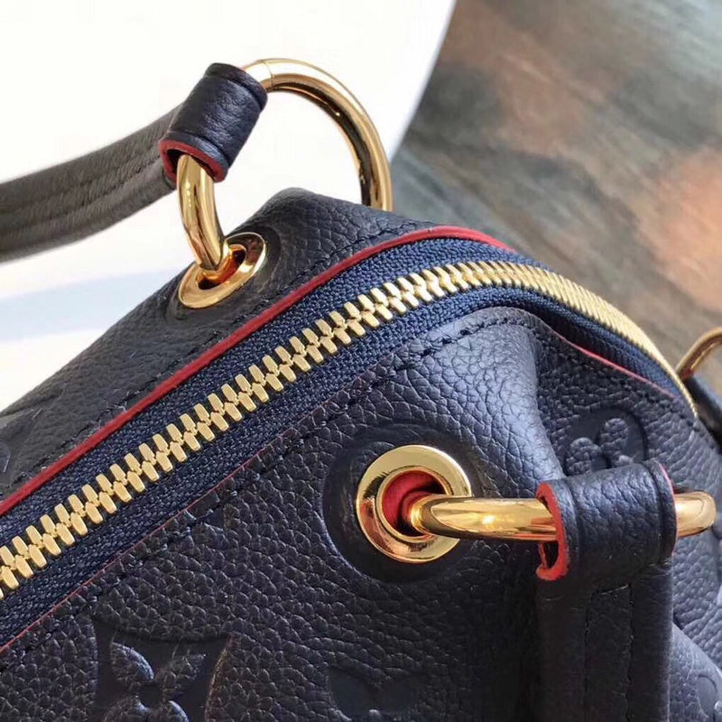 I W Fashion Lu-Vi bags - 17535