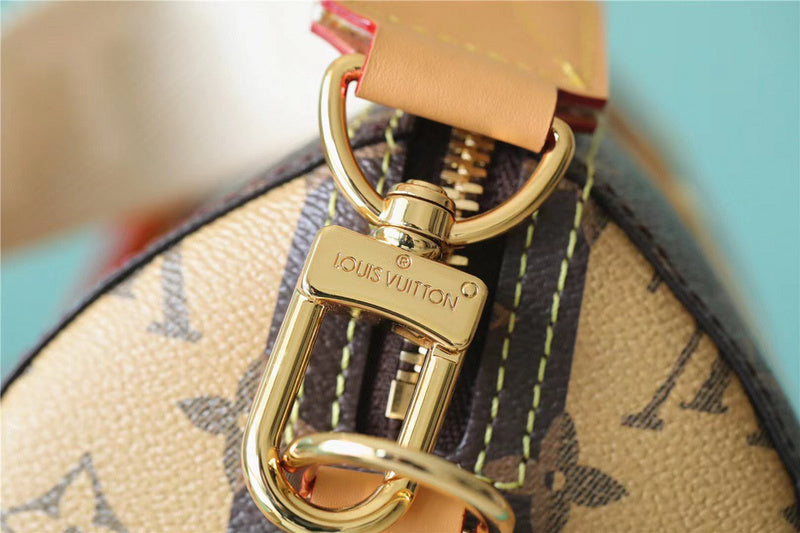 I W Fashion Lu-Vi bags - 11229