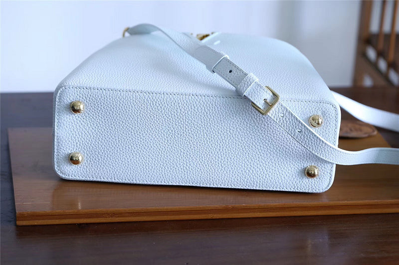 I W Fashion Lu-Vi bags - 8385