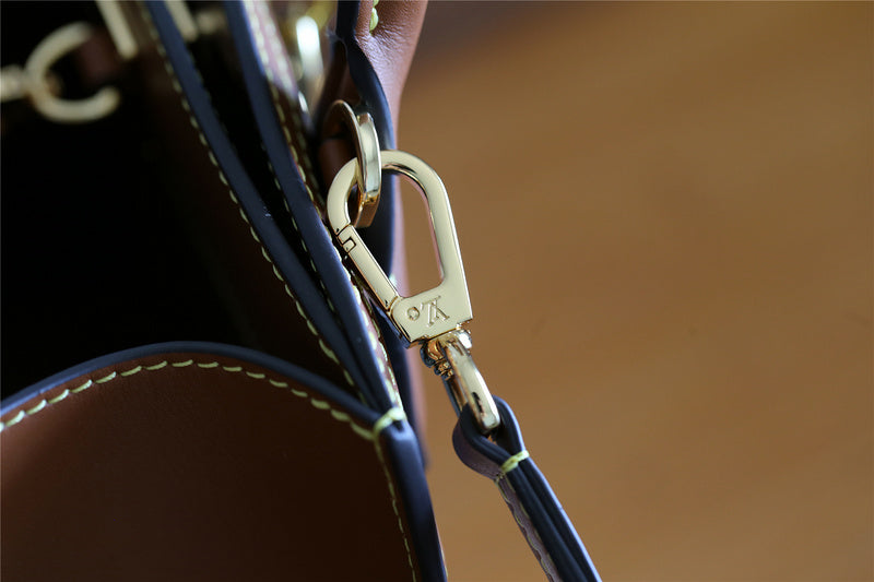 I W Fashion Lu-Vi bags - 8039
