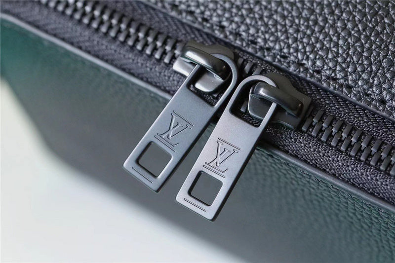I W Fashion Lu-Vi bags - 10240