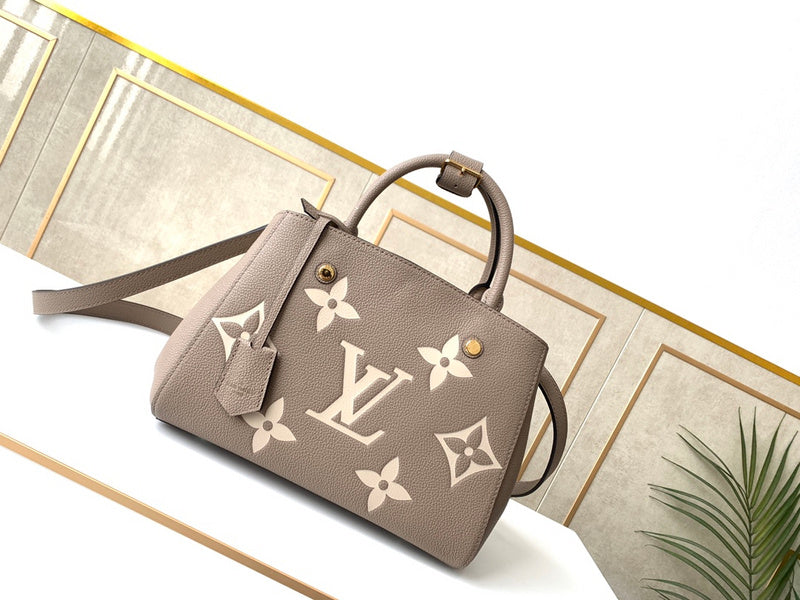I W Fashion Lu-Vi bags - 17573