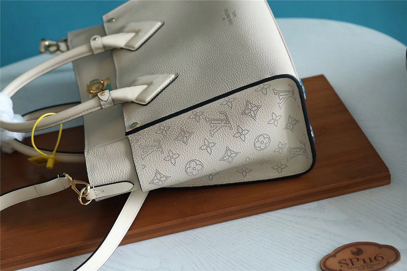 I W Fashion Lu-Vi bags - 8663