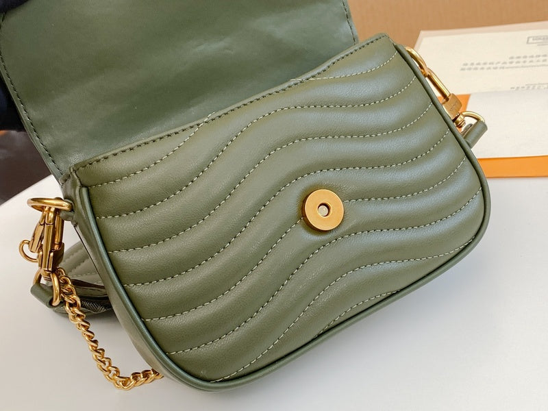 I W Fashion Lu-Vi bags - 17579