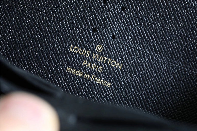 I W Fashion Lu-Vi bags - 9095