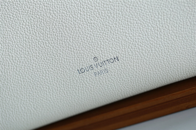 I W Fashion Lu-Vi bags - 8243