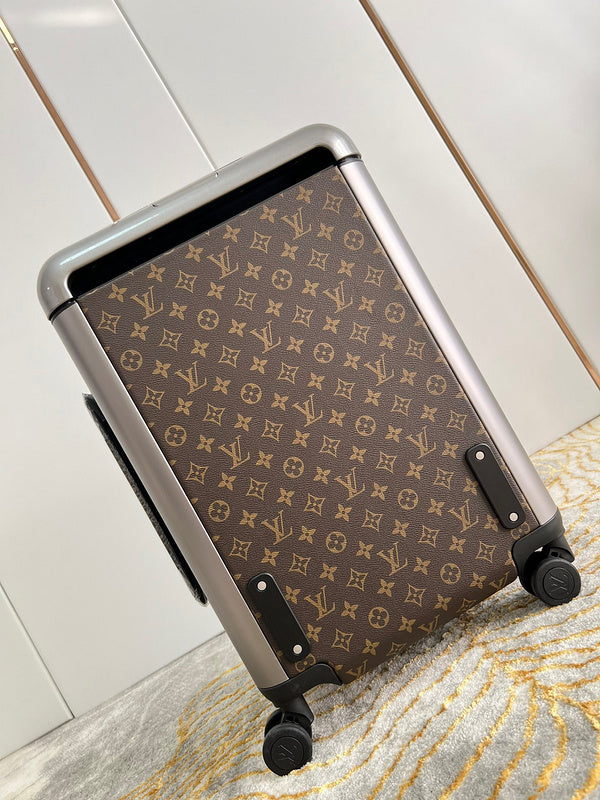 I W Fashion Lu-Vi bags - 11373
