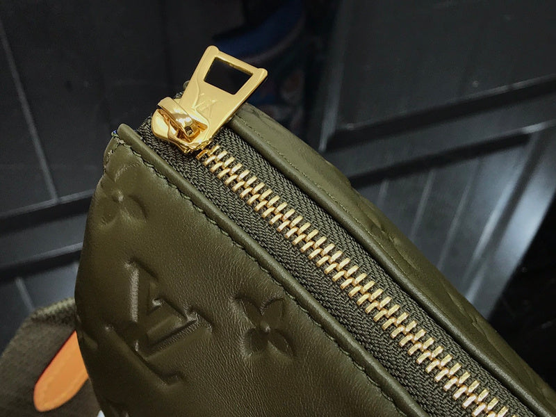 I W Fashion Lu-Vi bags - 17627