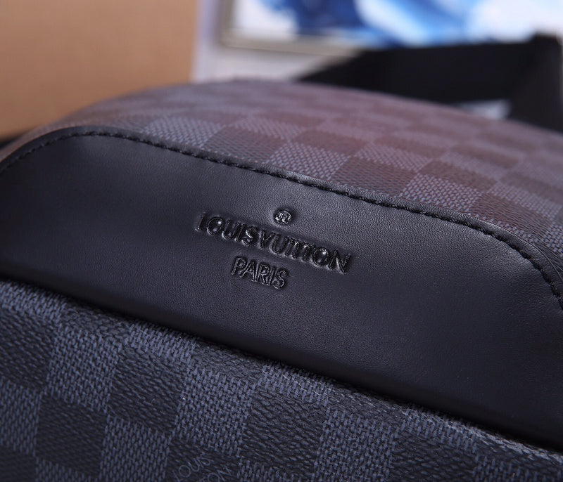 I W Fashion Lu-Vi bags - 17047