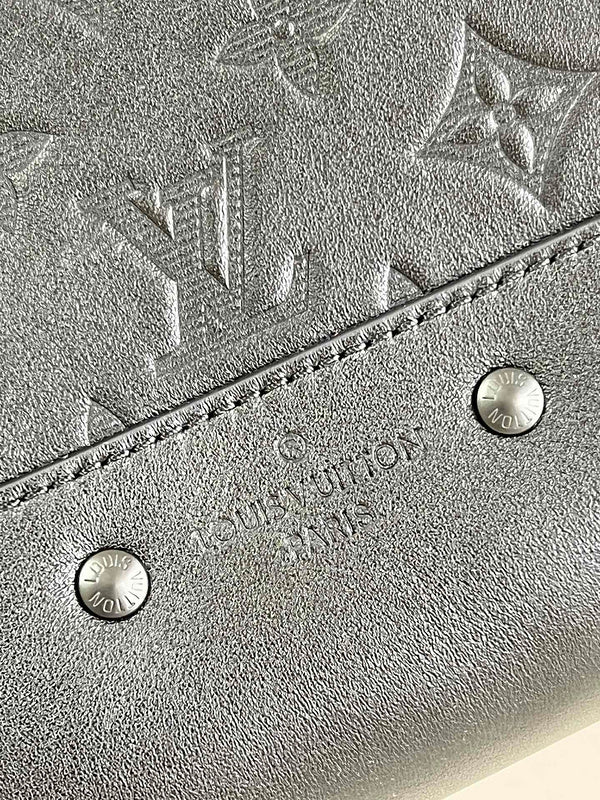 I W Fashion Lu-Vi Bags - 16695