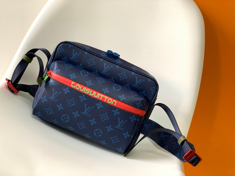 I W Fashion Lu-Vi bags - 17065