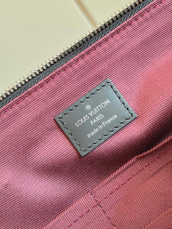 I W Fashion Lu-Vi bags - 17317