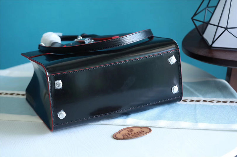 I W Fashion Lu-Vi bags - 8034