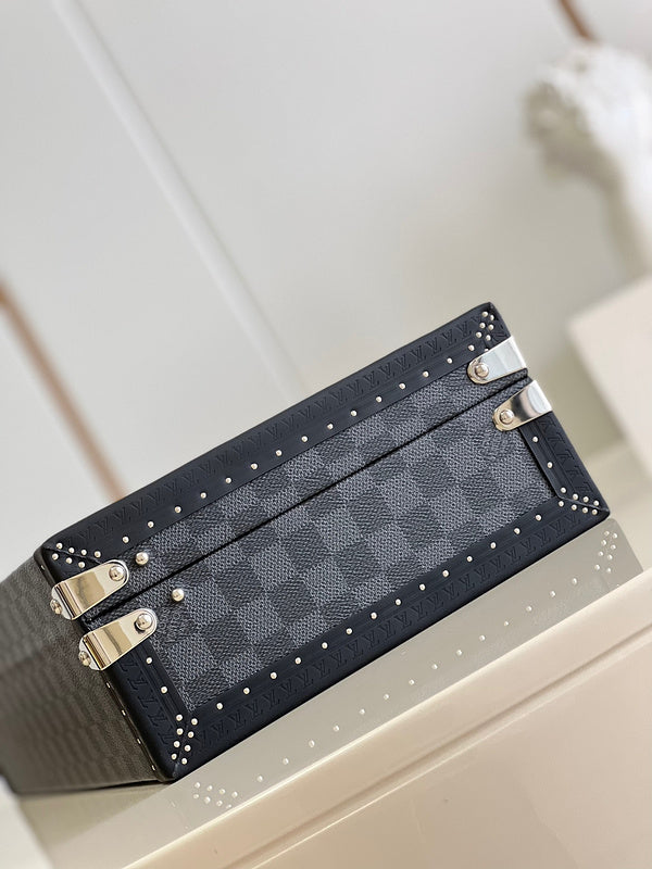 I W Fashion Lu-Vi bags - 9505