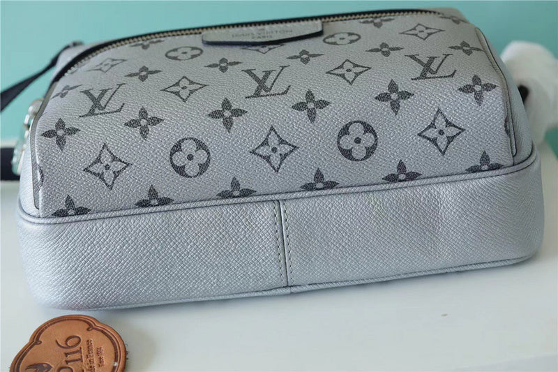 I W Fashion Lu-Vi bags - 10196
