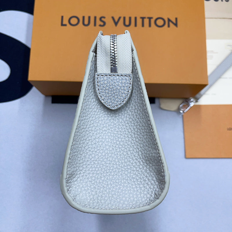 I W Fashion Lu-Vi bags - 10693