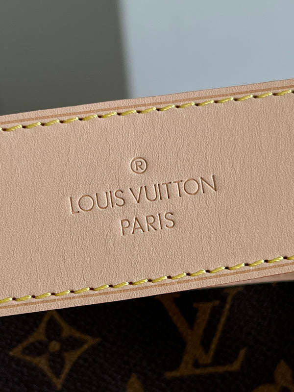 I W Fashion Lu-Vi bags - 17313