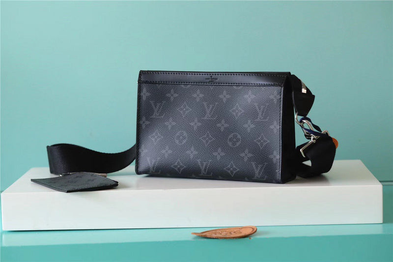 I W Fashion Lu-Vi bags - 10247