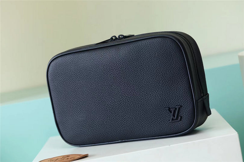 I W Fashion Lu-Vi bags - 10680