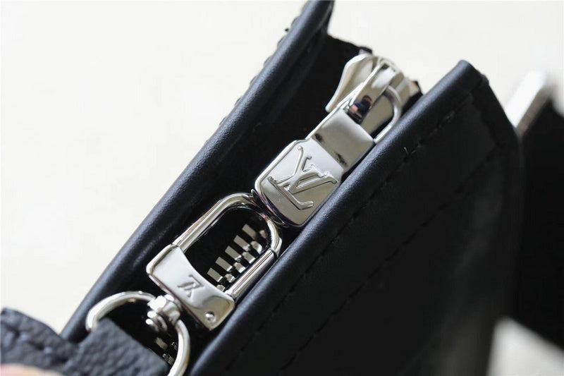 I W Fashion Lu-Vi bags - 10247