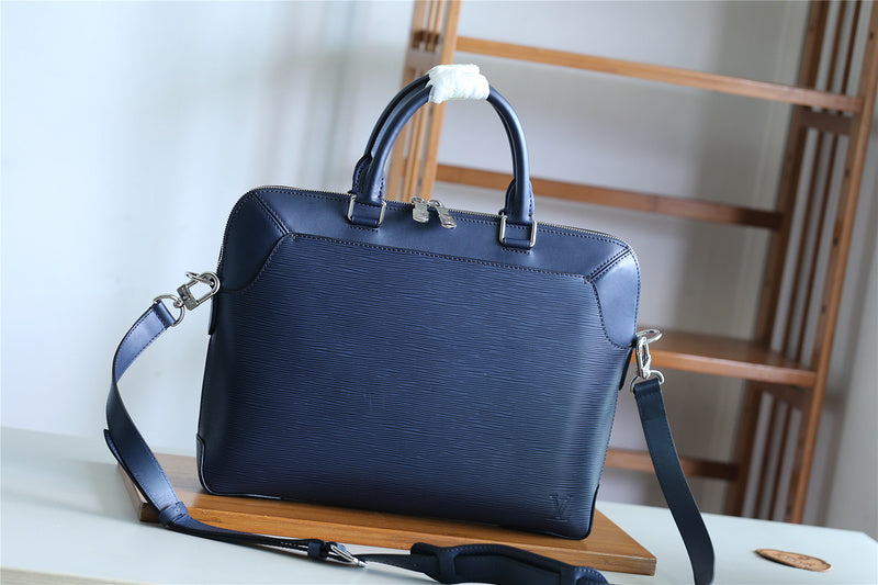 I W Fashion Lu-Vi bags - 9881