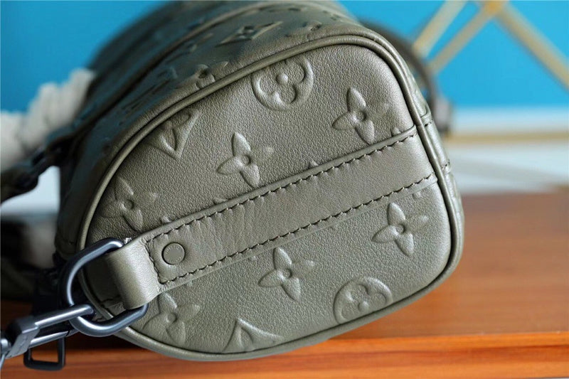 I W Fashion Lu-Vi bags - 9437