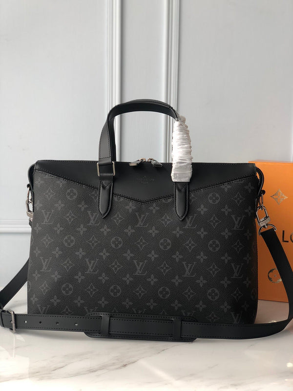 I W Fashion Lu-Vi bags - 17730