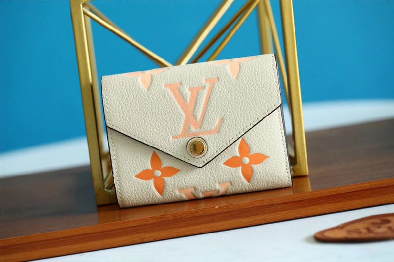 I W Fashion Lu-Vi bags - 8944